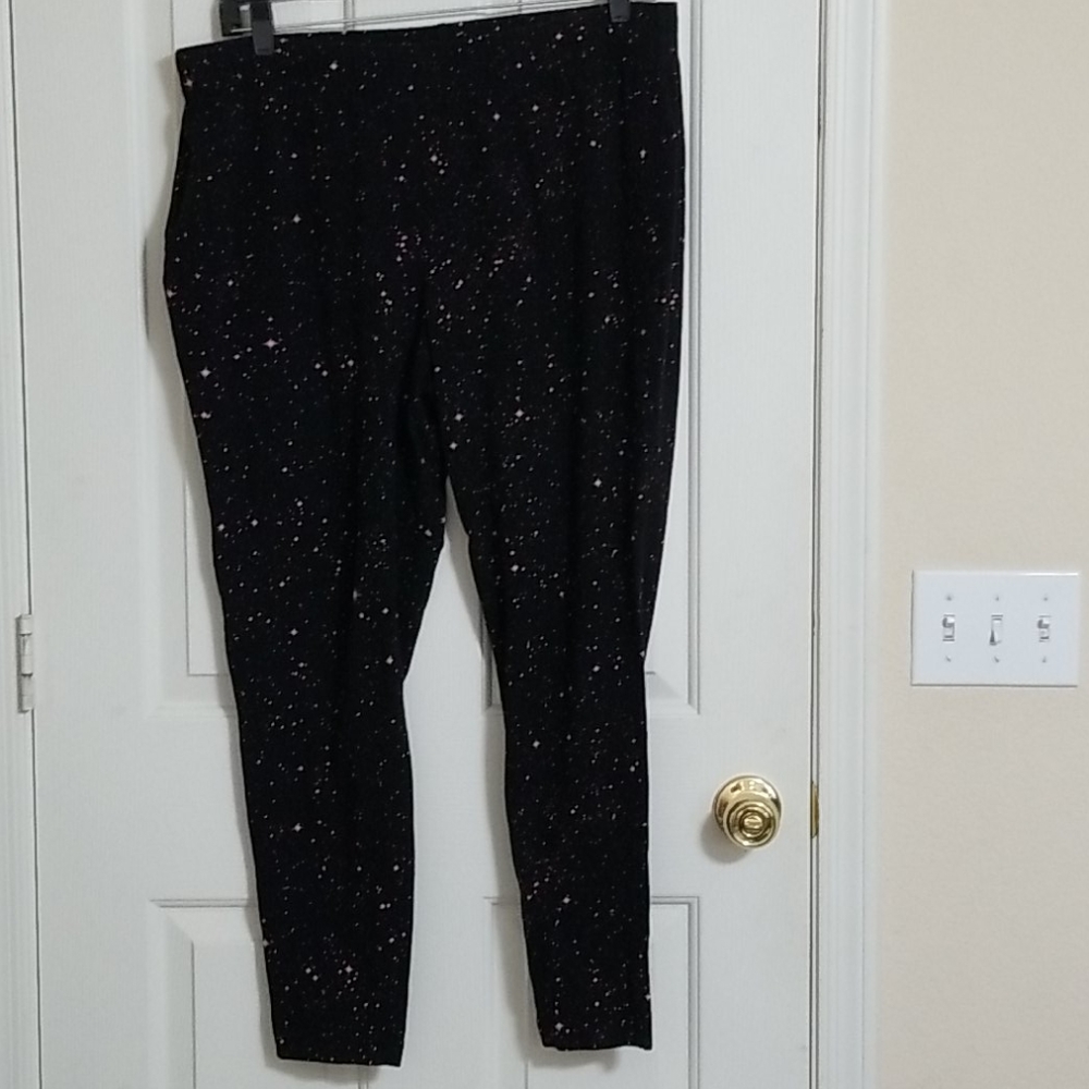 Lane Bryant Livi Size 22/24 Galaxy Leggings